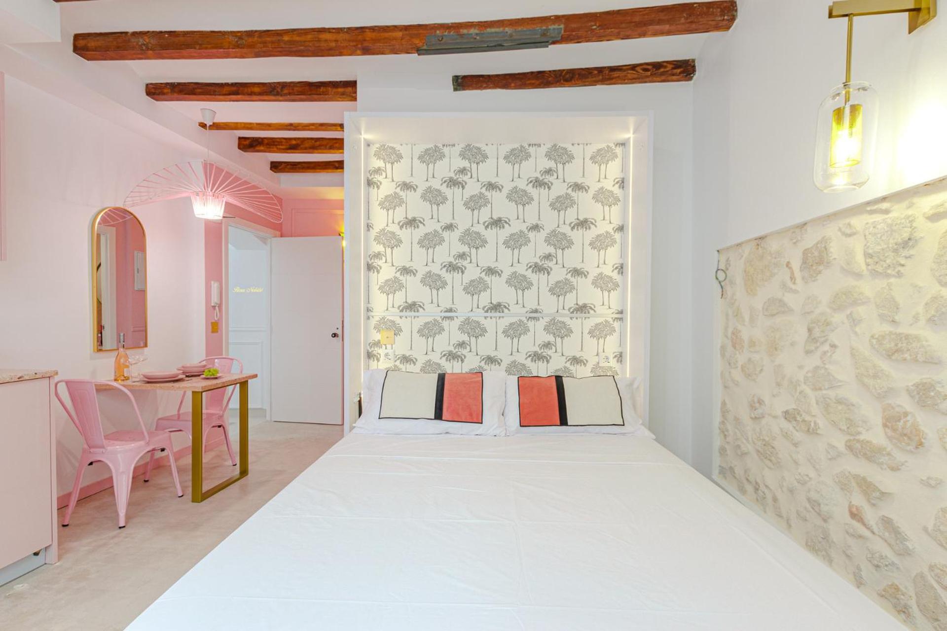 Glamorous Pink Studio In City Center Alicante Extérieur photo