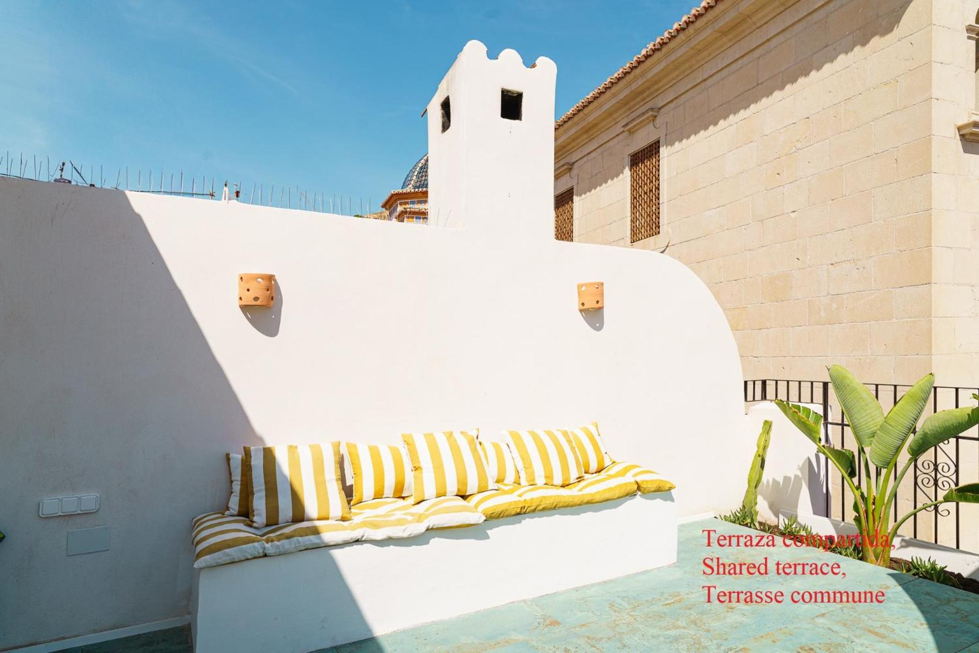 Glamorous Pink Studio In City Center Alicante Extérieur photo