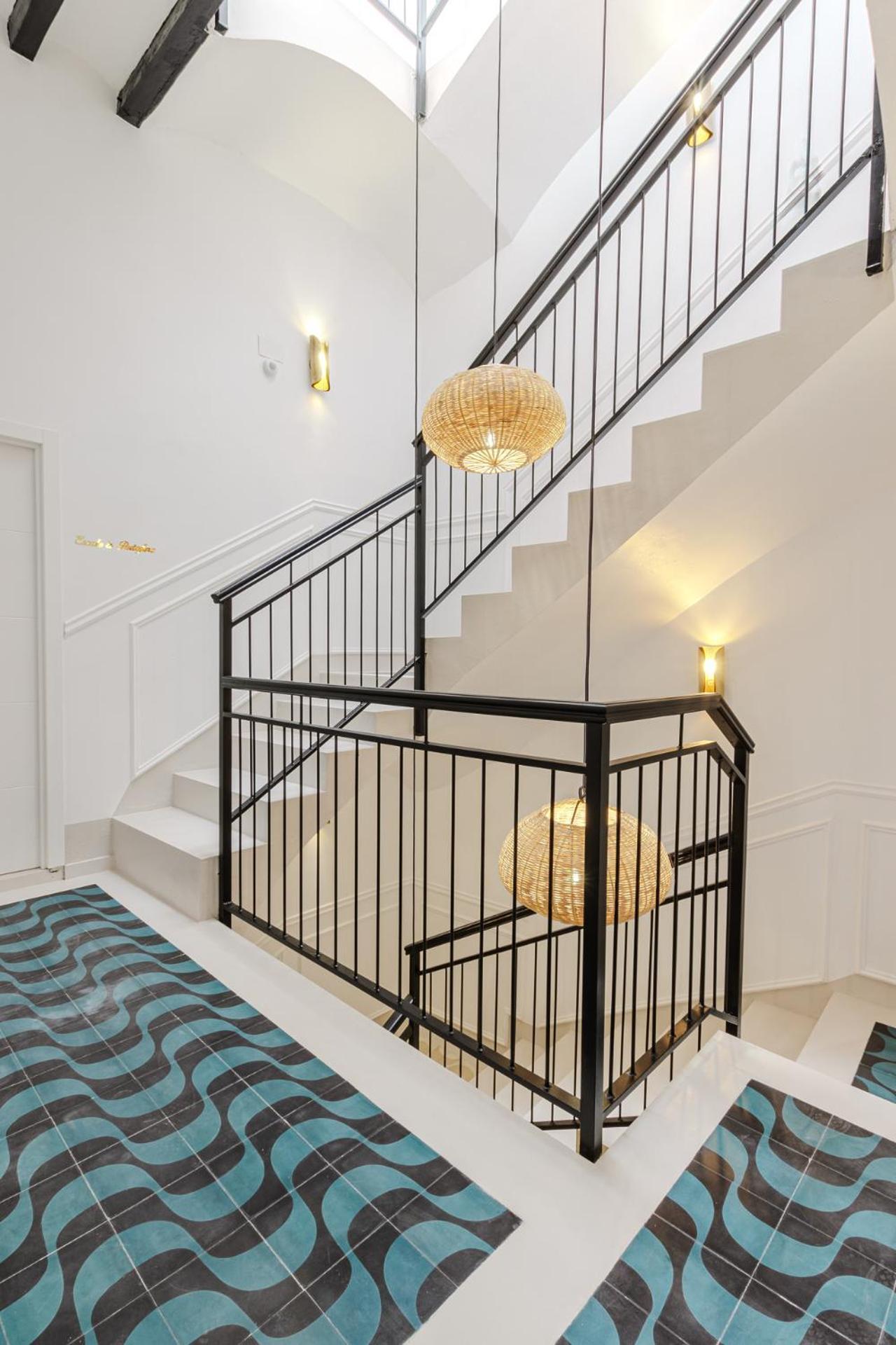 Glamorous Pink Studio In City Center Alicante Extérieur photo